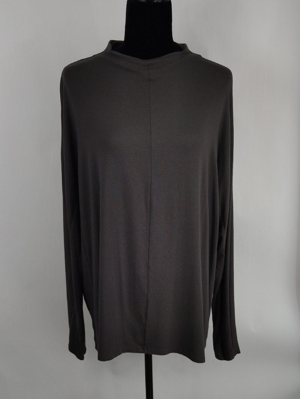 Universal Standard Gray Long Sleeve Top